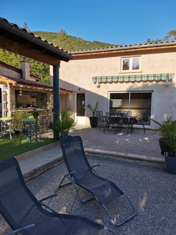 Chambre Familiale "Le Pecher" Saillans  Exterior foto